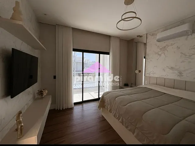 Casa com 258m² 4 quartos e 5 banheiros, à venda, no bairro Loteamento Floresta em São José dos Campos