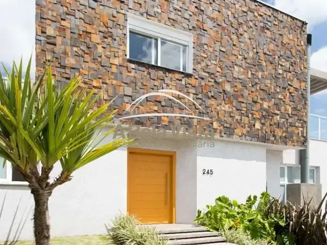 Casa com 709m² 4 quartos e 5 banheiros, à venda, no bairro São Paulo II em Cotia