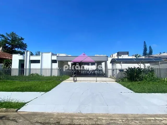 Casa 5 quartos e 3 banheiros, para alugar, no bairro Jardim Apolo em São José dos Campos