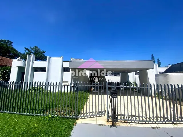 Casa 5 quartos e 3 banheiros, para alugar, no bairro Jardim Apolo em São José dos Campos
