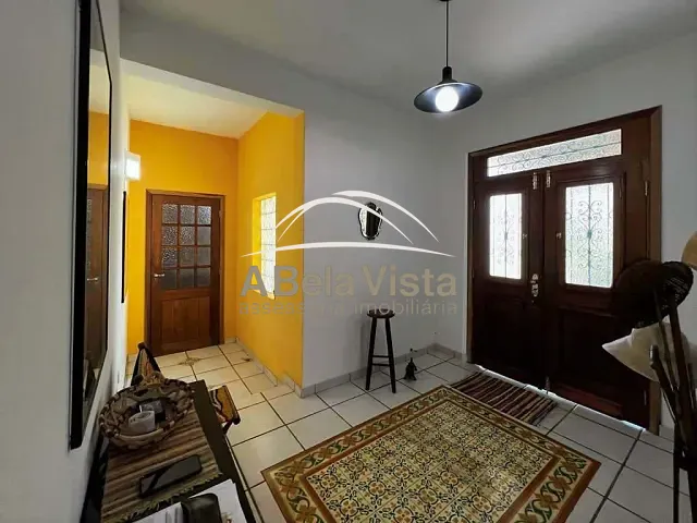 Casa com 1272m² 5 quartos e 5 banheiros, à venda, no bairro Granja Viana II em Cotia