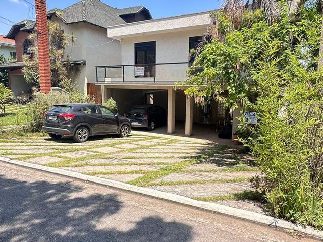 Casa com 360m² 4 quartos e 6 banheiros, à venda, no bairro Alphaville em Santana de Parnaíba