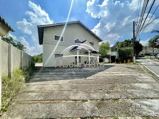 Casa à venda, no bairro Granja Viana II em Cotia