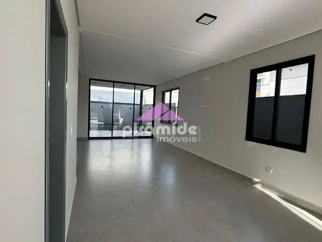 Casa 4 quartos e 4 banheiros, à venda, no bairro Loteamento Fazenda Ronda em São José dos Campos