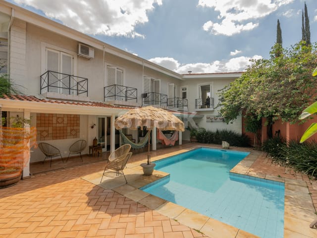 Casa com 568m² 4 quartos e 5 banheiros, à venda, no bairro Alphaville em Santana de Parnaíba
