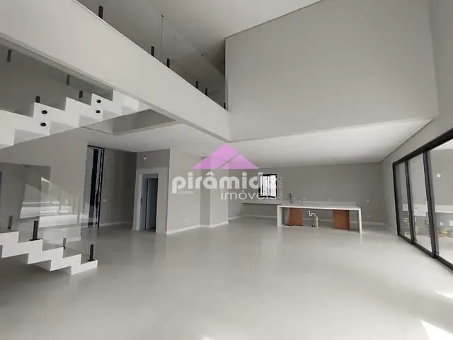 Casa com 900m² 5 quartos e 8 banheiros, à venda, no bairro Urbanova em São José dos Campos