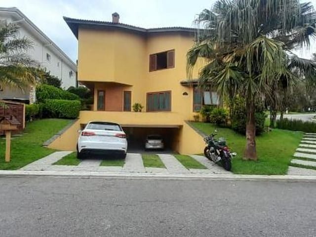 Casa com 532m² 4 quartos e 6 banheiros, à venda, no bairro Alphaville em Santana de Parnaíba