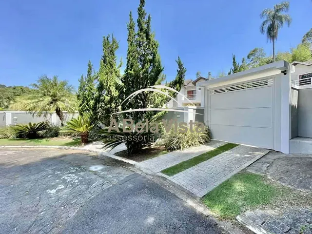 Casa com 17404m² 5 quartos e 7 banheiros, à venda, no bairro Parque Dom Henrique em Cotia
