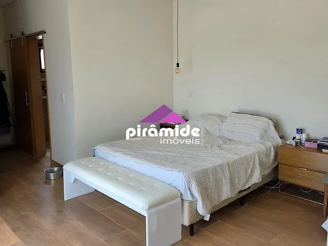 Casa com 1114m² 4 quartos e 5 banheiros, à venda, no bairro Condomínio Colinas do Parahyba em São José dos Campos