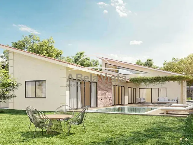 Casa com 573m² 3 quartos e 4 banheiros, à venda, no bairro Chácara Eliana em Cotia