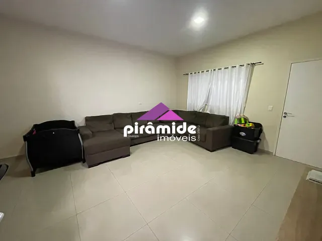 Casa com 125m² 2 quartos e 2 banheiros, à venda, no bairro Jardim Santa Inês I em São José dos Campos