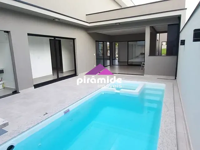 Casa 3 quartos e 4 banheiros, à venda, no bairro Caçapava em Caçapava