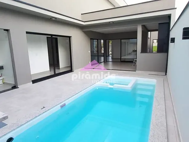 Casa 3 quartos e 4 banheiros, à venda, no bairro Caçapava em Caçapava