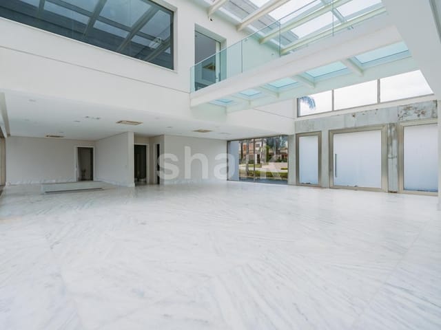 Casa com 1800m² 6 quartos e 9 banheiros, à venda, no bairro Tamboré em Santana de Parnaíba