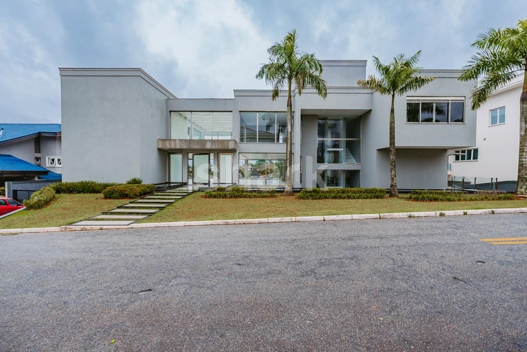 Casa em Tamboré — foto 1