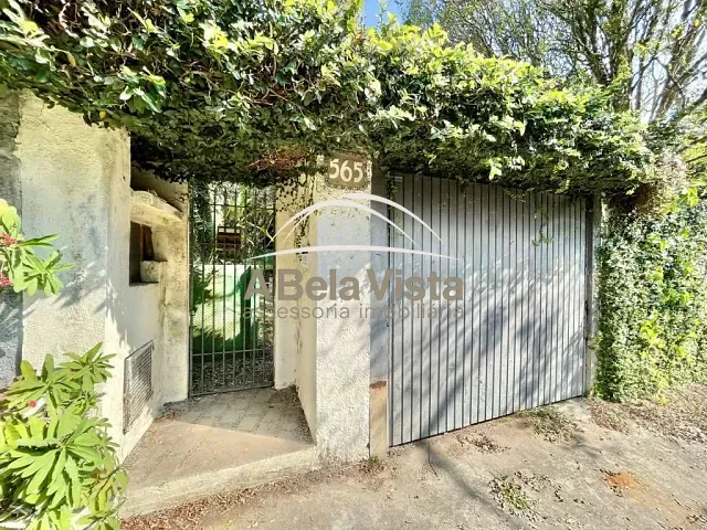 Casa com 1147m² 3 quartos e 3 banheiros, à venda, no bairro Chácara Eliana em Cotia