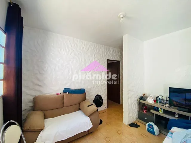 Casa com 250m² 3 quartos e 1 banheiro, à venda, no bairro Jardim Santa Inês I em São José dos Campos