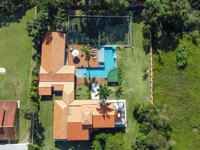 Casa com 4333m² 10 quartos e 14 banheiros, à venda, no bairro campo verde em Ibiúna