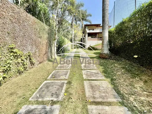 Casa com 2534m² 4 quartos e 5 banheiros, à venda, no bairro Chácara Vale do Rio Cotia em Carapicuíba