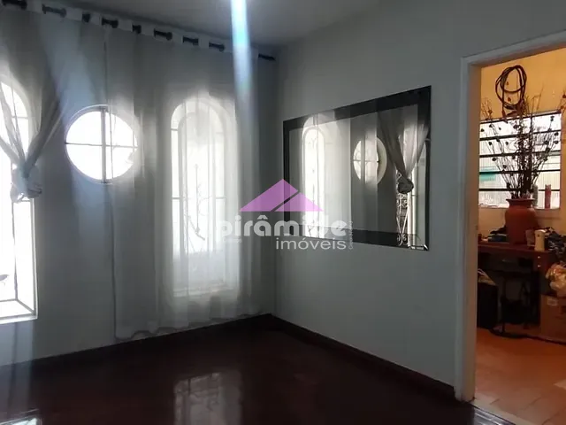 Casa com 399m² 5 quartos e 5 banheiros, à venda, no bairro Vila Betânia em São José dos Campos
