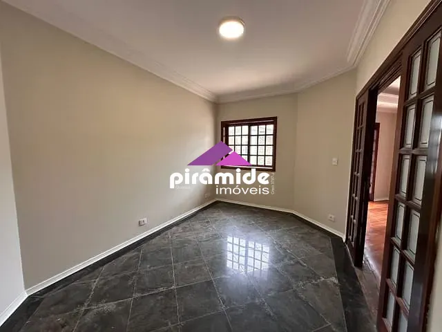 Casa com 360m² 5 quartos e 9 banheiros, para alugar, no bairro Jardim das Colinas em São José dos Campos