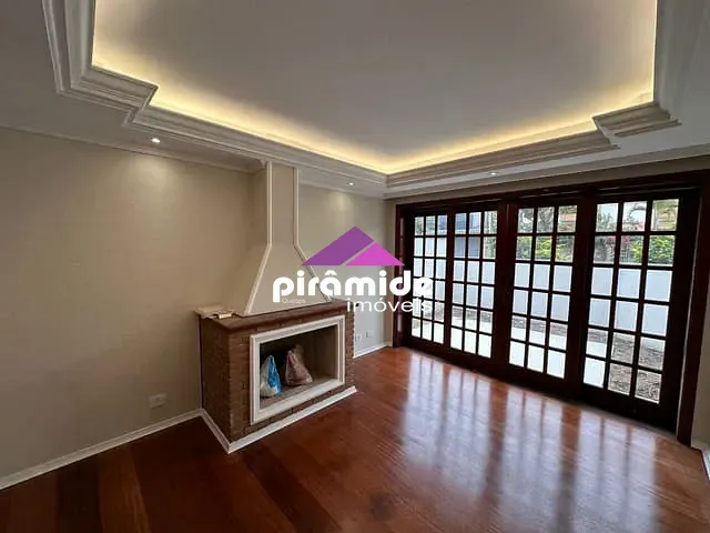 Casa com 360m² 5 quartos e 9 banheiros, para alugar, no bairro Jardim das Colinas em São José dos Campos