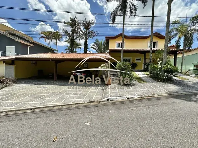 Casa com 1116m² 4 quartos e 6 banheiros, à venda, no bairro São Paulo II em Cotia