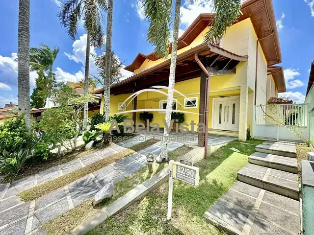 Casa com 1116m² 4 quartos e 6 banheiros, à venda, no bairro São Paulo II em Cotia