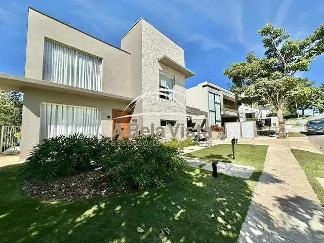 Casa com 555m² 3 quartos e 5 banheiros, à venda, no bairro Moinho Velho em Cotia
