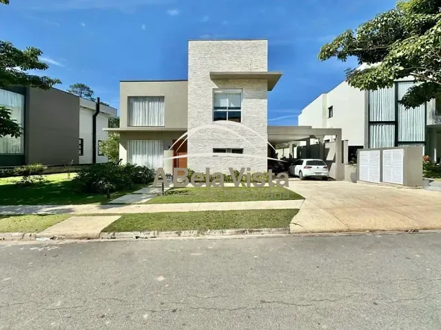 Casa com 555m² 3 quartos e 5 banheiros, à venda, no bairro Moinho Velho em Cotia