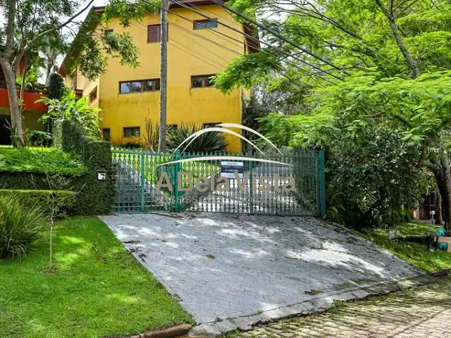 Casa com 1000m² 4 quartos e 7 banheiros, à venda, no bairro Granja Viana II em Cotia