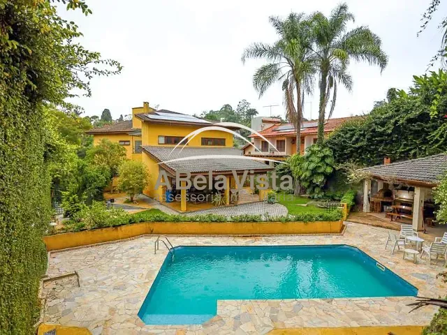 Casa com 1000m² 4 quartos e 7 banheiros, à venda, no bairro Granja Viana II em Cotia