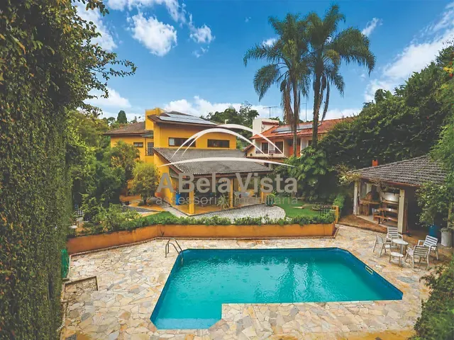 Casa com 1000m² 4 quartos e 7 banheiros, à venda, no bairro Granja Viana II em Cotia