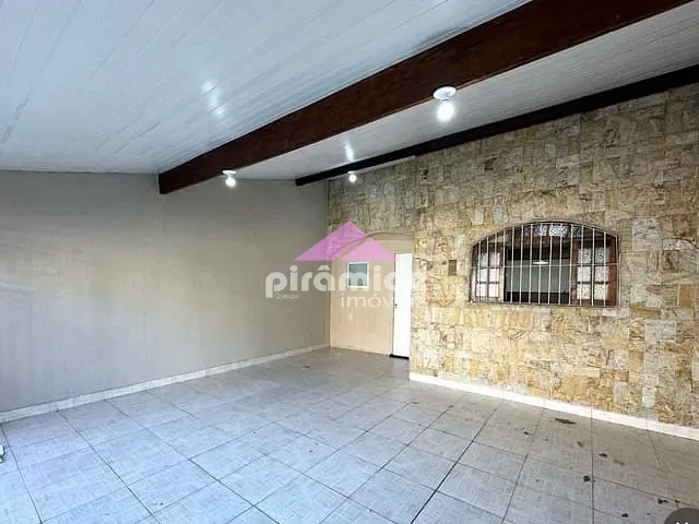 Casa com 180m² 4 quartos e 3 banheiros, à venda, no bairro Jardim Portugal em São José dos Campos