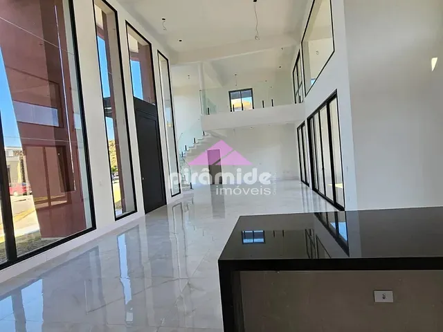 Casa com 770m² 4 quartos e 5 banheiros, à venda, no bairro Urbanova em São José dos Campos