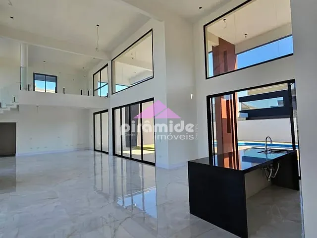 Casa com 770m² 4 quartos e 5 banheiros, à venda, no bairro Urbanova em São José dos Campos