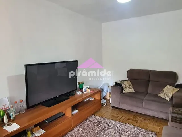 Casa com 160m² 2 quartos e 2 banheiros, à venda, no bairro Residencial Planalto em São José dos Campos