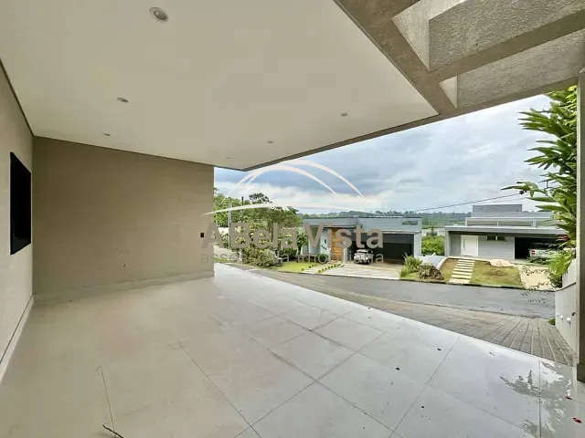 Casa com 507m² 4 quartos e 5 banheiros, à venda, no bairro Pitas em Cotia