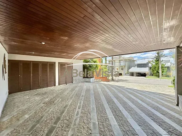 Casa com 480m² 4 quartos e 6 banheiros, à venda, no bairro São Paulo II em Cotia
