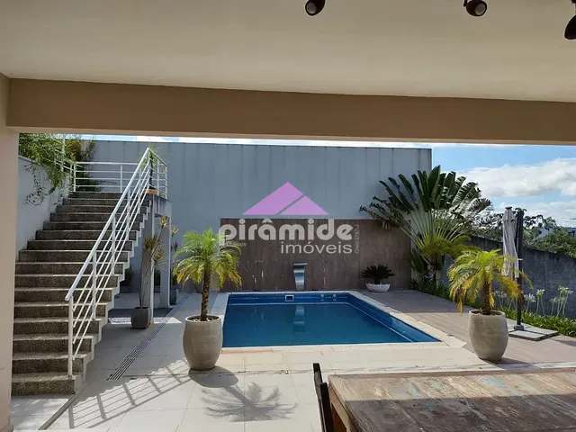 Casa com 1581m² 3 quartos e 5 banheiros, à venda, no bairro Jardim Nova Esperança em Jacareí