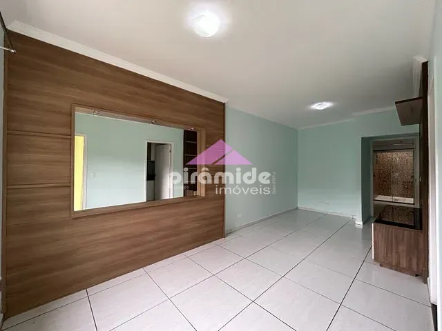Casa com 120m² 3 quartos e 2 banheiros, à venda, no bairro Cidade Salvador em Jacareí