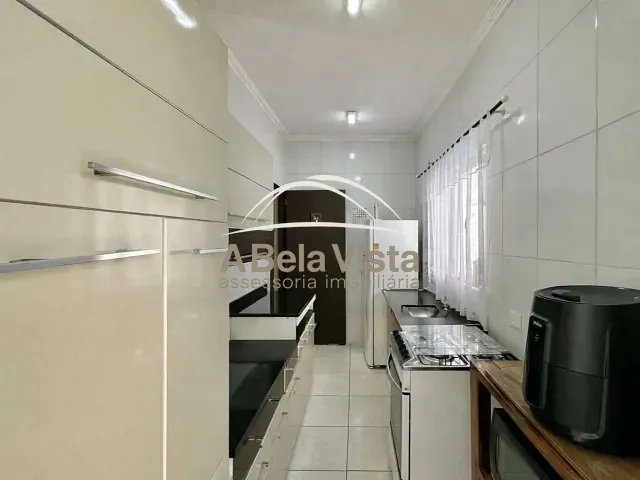 Casa com 258m² 3 quartos e 3 banheiros, à venda, no bairro Pitas em Cotia