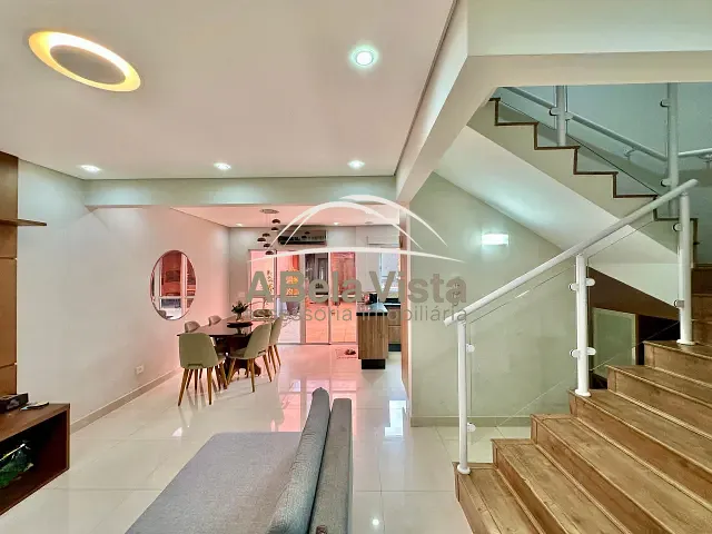 Casa 3 quartos e 2 banheiros, à venda, no bairro Jardim Pioneiro em Cotia