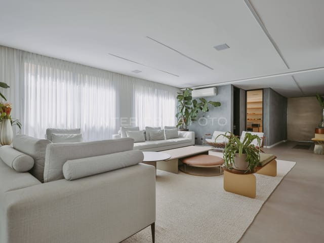 Casa com 510m² 4 quartos e 4 banheiros, à venda, no bairro Alphaville Conde I em Barueri