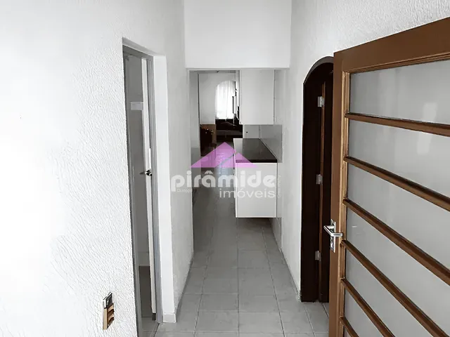 Casa com 120m² 3 quartos e 1 banheiro, à venda, no bairro Santana em São José dos Campos