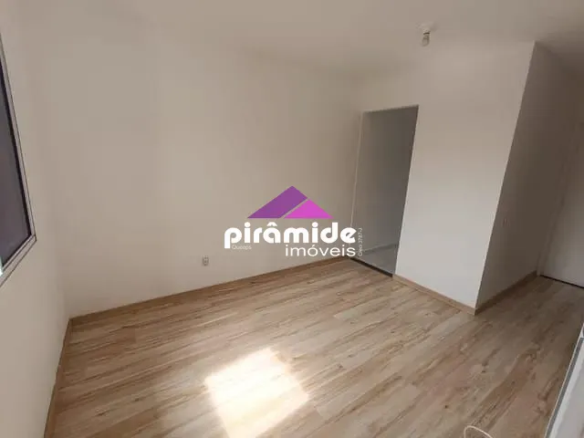 Casa com 64m² 2 quartos e 1 banheiro, à venda, no bairro Jardim Layr em Mogi das Cruzes
