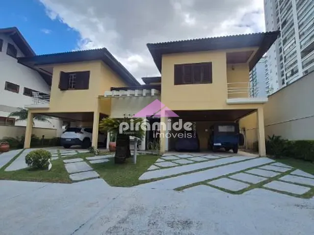 Casa com 494m² 4 quartos e 5 banheiros, à venda, no bairro Jardim Aquarius em São José dos Campos