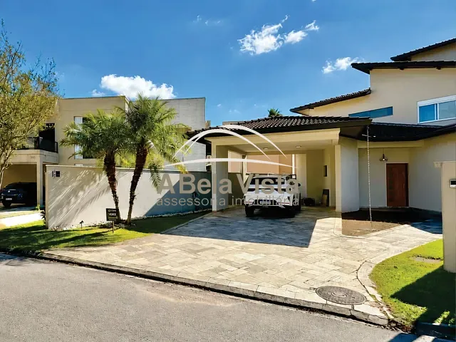 Casa com 519m² 4 quartos e 5 banheiros, à venda, no bairro São Paulo II em Cotia