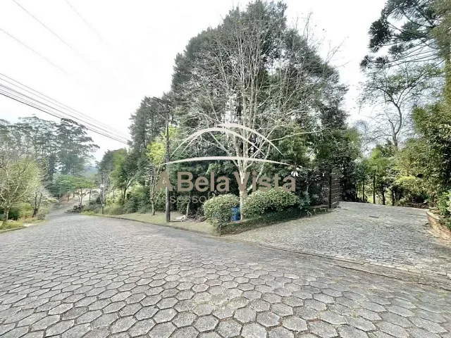 Casa com 4778m² 4 quartos e 4 banheiros, à venda, no bairro Moinho Velho em Embu das Artes