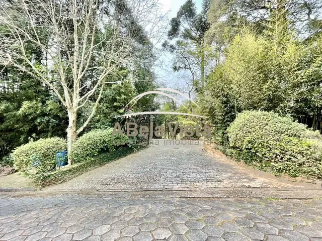 Casa com 4778m² 4 quartos e 4 banheiros, à venda, no bairro Moinho Velho em Embu das Artes